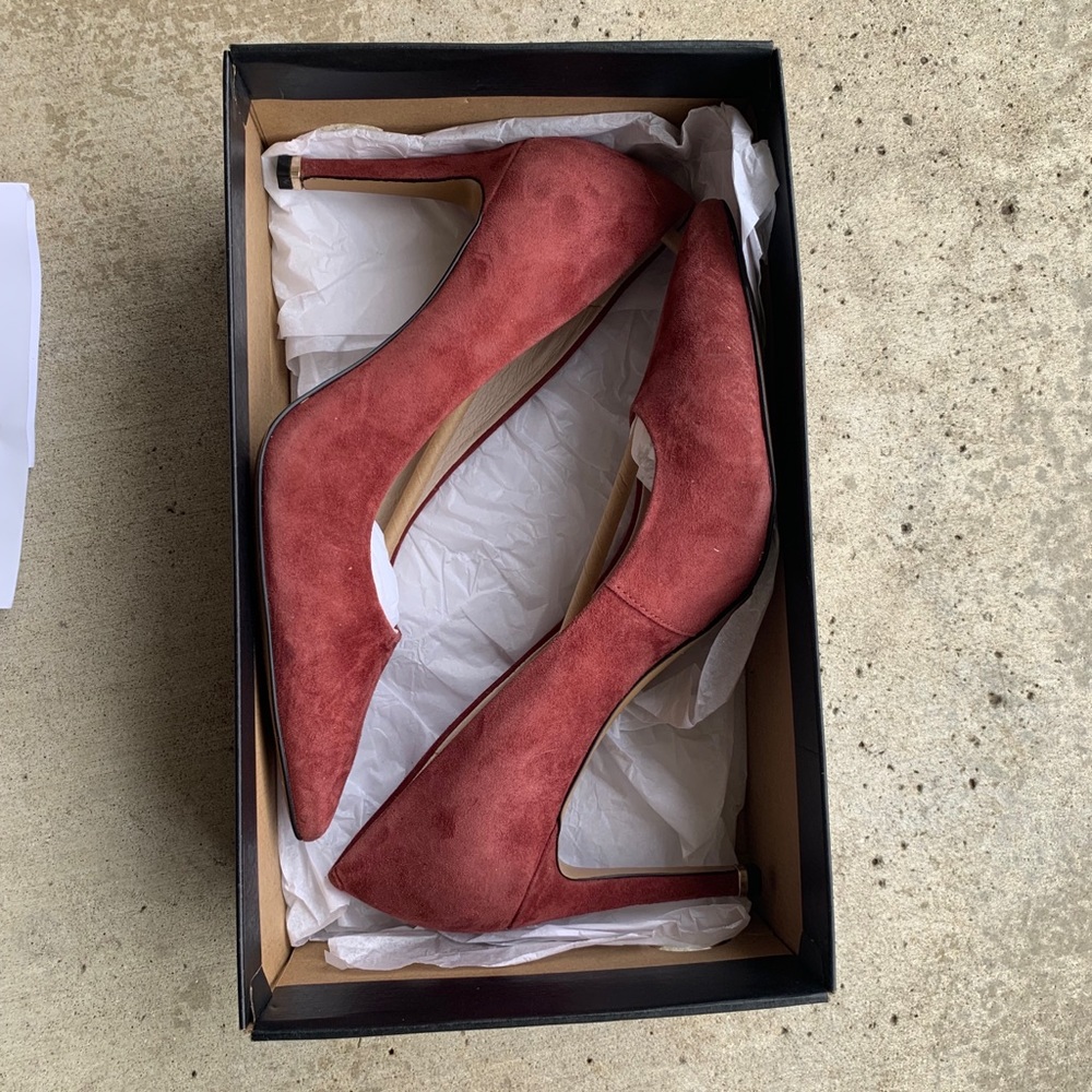 Kenneth Cole Riley 85 Pump